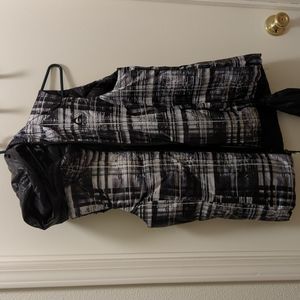 Set of 2 reversible vests